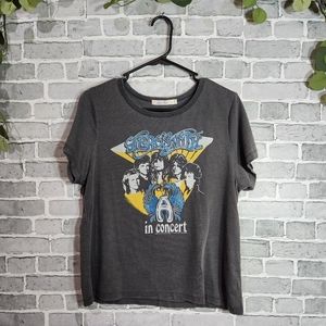 Junk Food Clothing NWOT Aerosmith Retro Graphic Tee Size XL Juniors